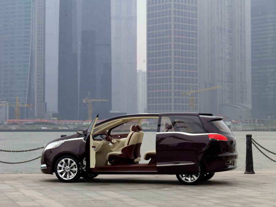  Buick Business Concept 2009 года  (фото 7 из 113)